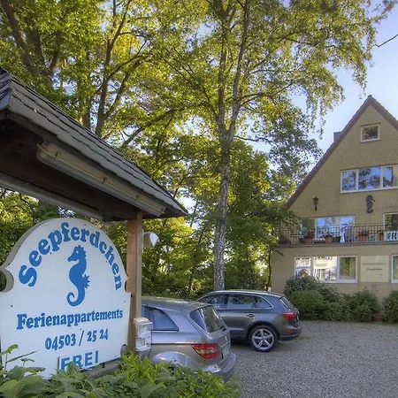 Haus Seepferdchen & Eva Mar 아파트